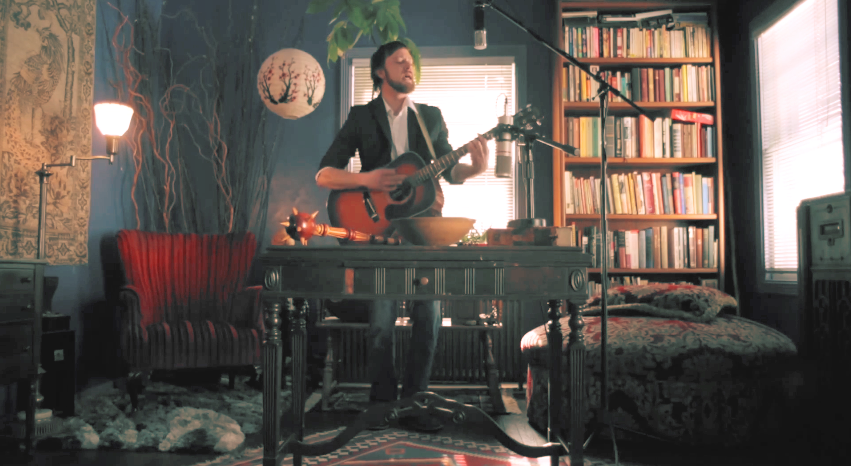 EasytoFallinLove-VideoGrab-Edit